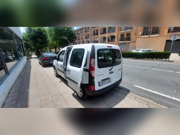 Renault Kangoo Combi 1.5 DCI 95CV foto 5